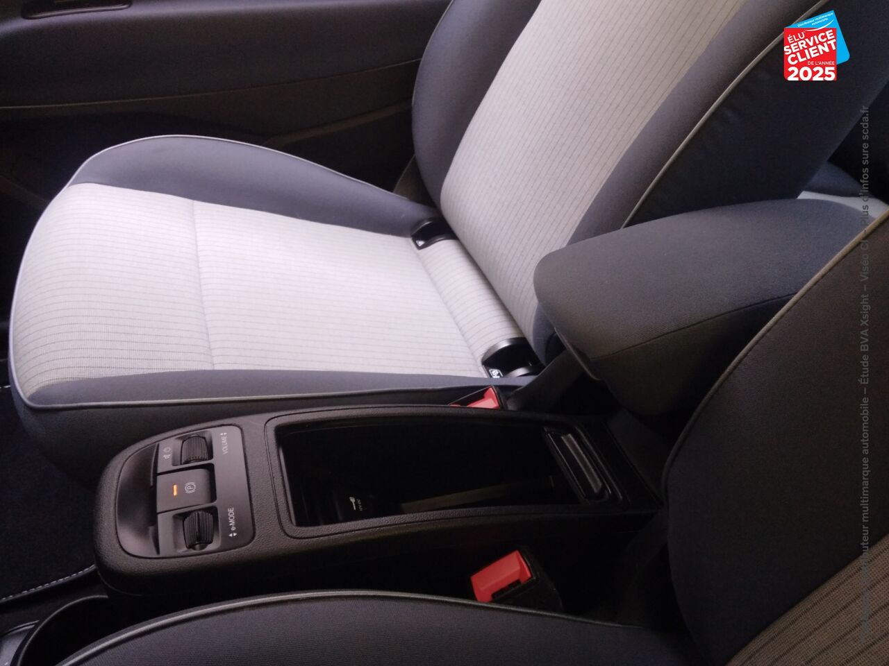 Véhicule d'occasion FIAT 500 E 95CH ICONE chez Hyundai Epernay