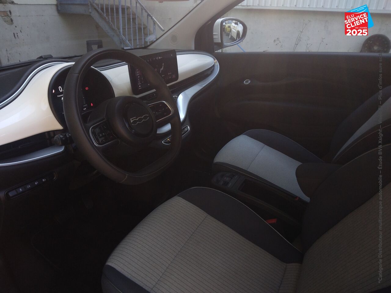 Véhicule d'occasion FIAT 500 E 95CH ICONE chez Hyundai Epernay
