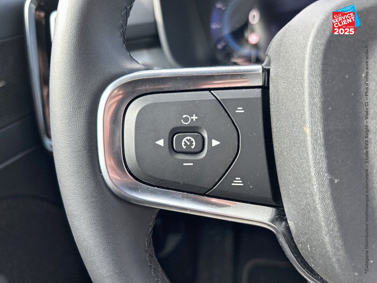 Véhicule neuf VOLVO XC40 B3 163CH PLUS DCT 7 chez Volvo Reims