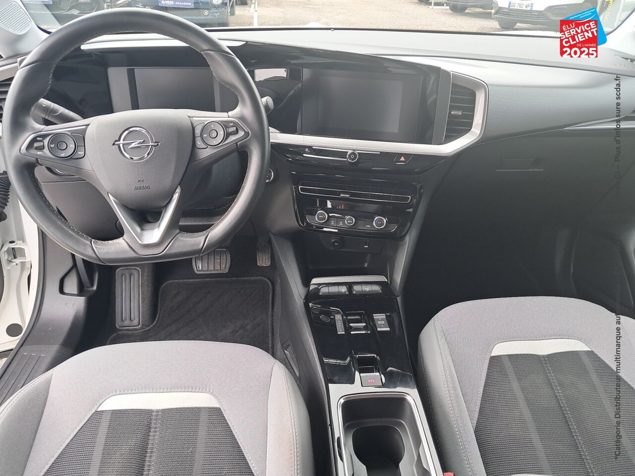 Véhicule d'occasion OPEL MOKKA SOCIETE MOKKA-E 136CH ELEGANCE BUSINESS CAMERA CARPLAY chez Opel Bar le Duc