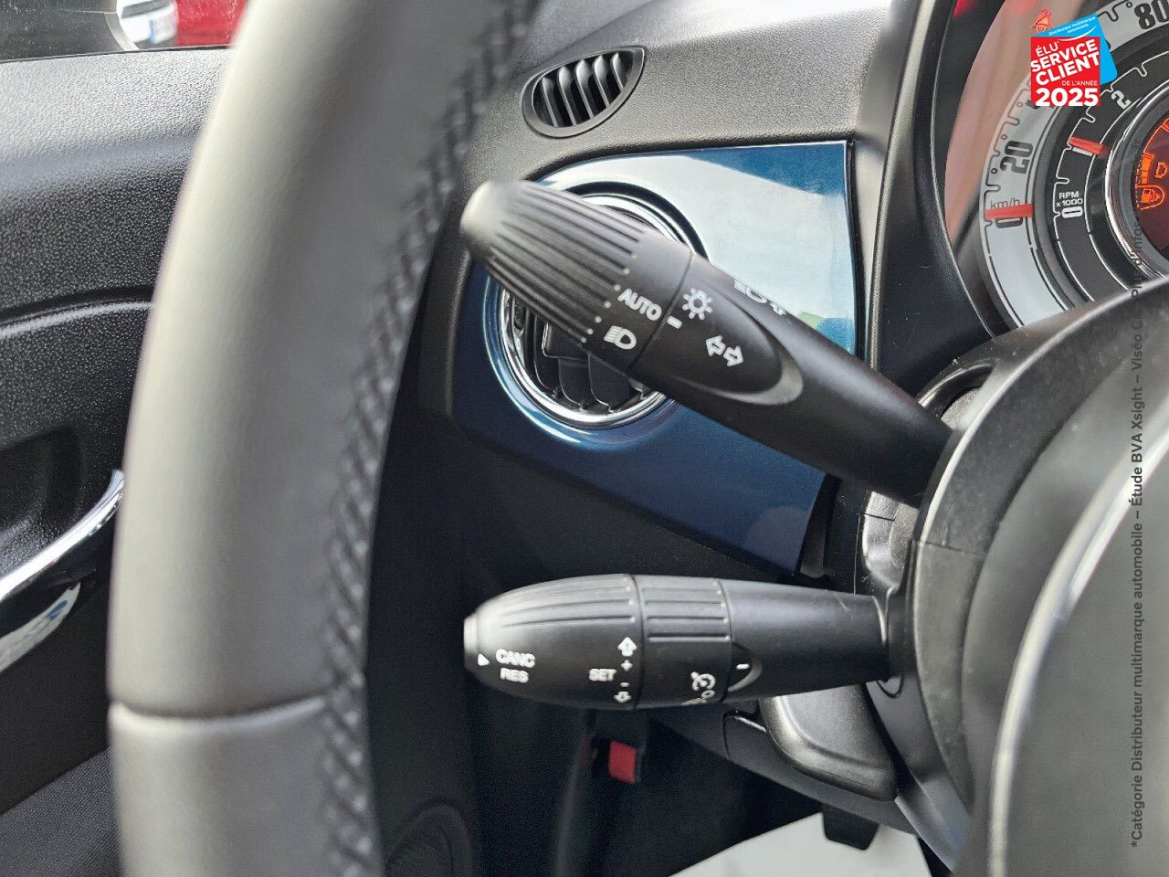 Véhicule d'occasion FIAT 500C 1.0 70CH BSG SS chez Toyota Saint Dizier
