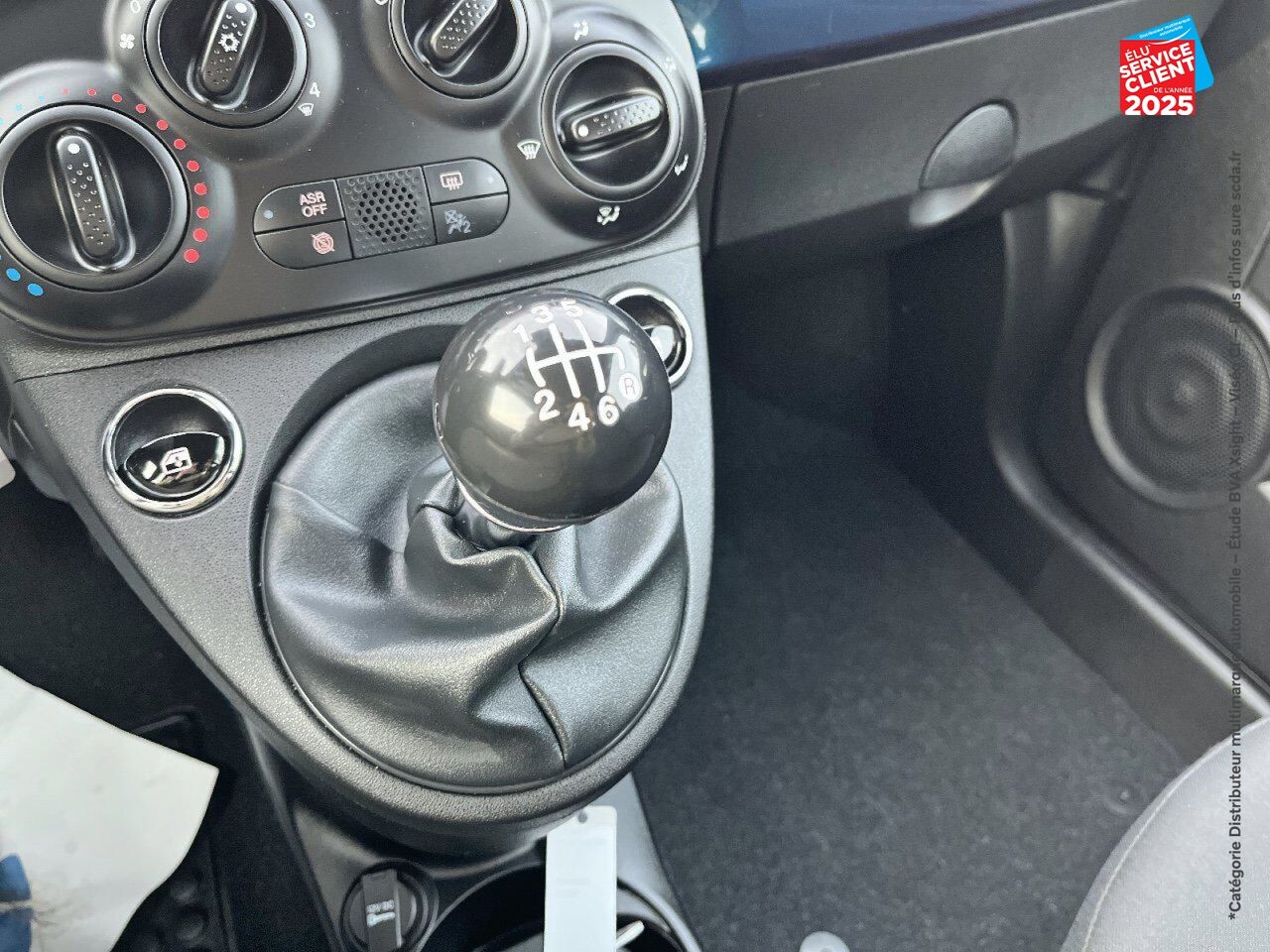 Véhicule d'occasion FIAT 500C 1.0 70CH BSG SS chez Toyota Saint Dizier