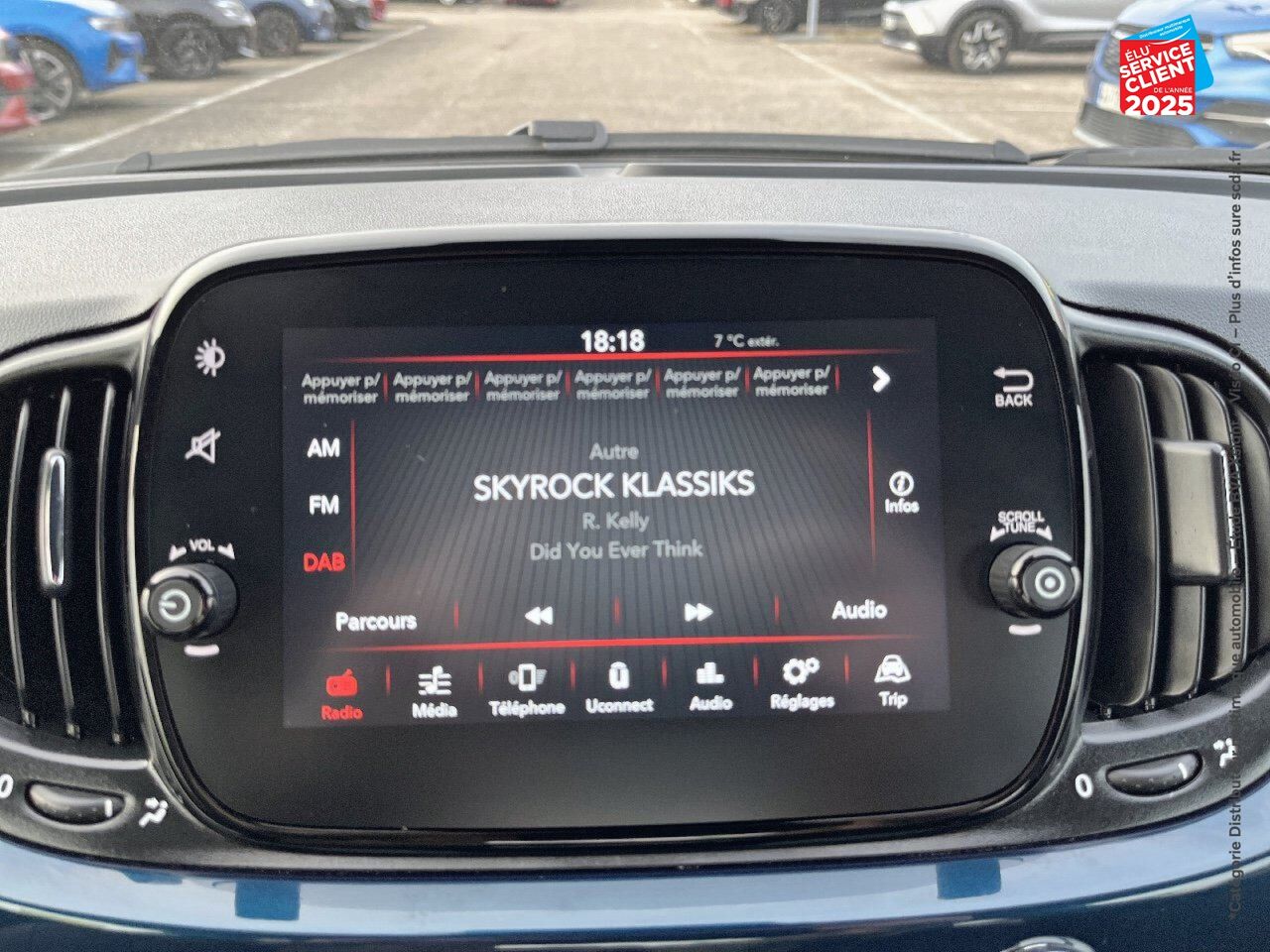 Véhicule d'occasion FIAT 500C 1.0 70CH BSG SS chez Toyota Saint Dizier