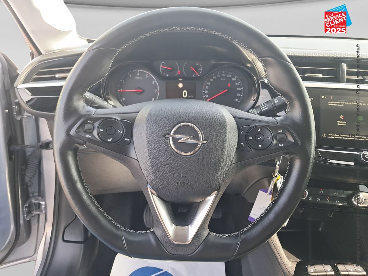 Véhicule d'occasion OPEL CORSA 1.2 TURBO 100CH ELEGANCE CAMERA CARPLAY chez Renault Sélestat