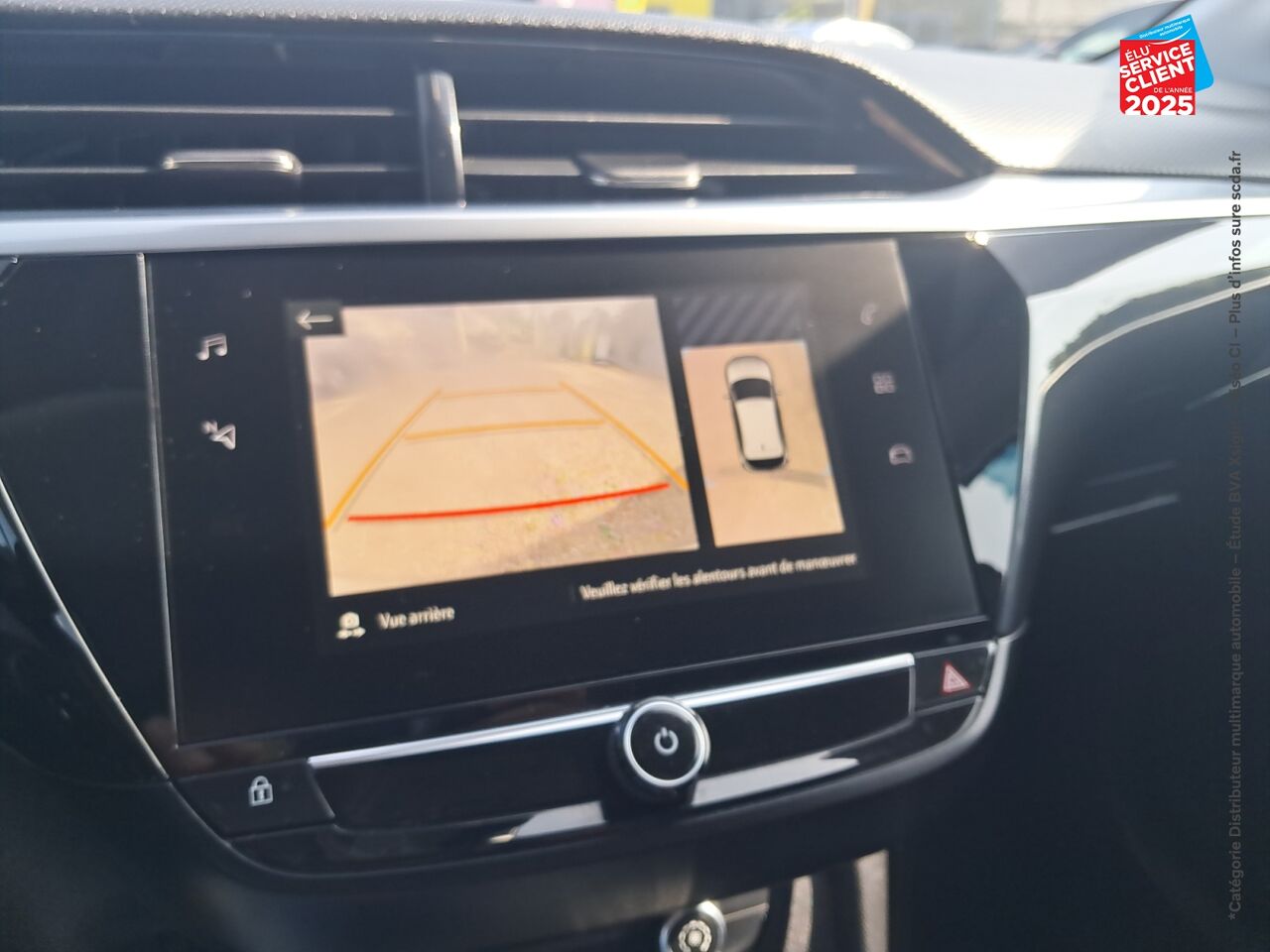 Véhicule d'occasion OPEL CORSA 1.2 TURBO 100CH ELEGANCE CAMERA CARPLAY chez Renault Sélestat