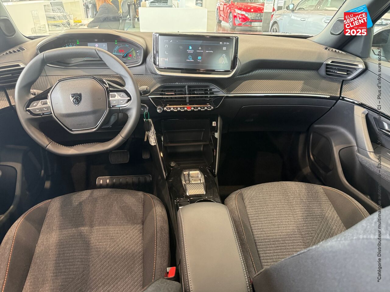Véhicule neuf PEUGEOT 2008 1.2 HYBRID 136CH STYLE E-DCS6 chez Peugeot Reims