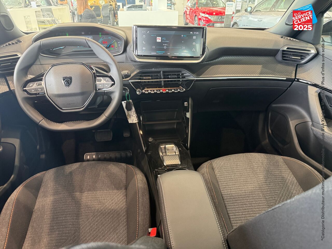 Véhicule neuf PEUGEOT 2008 1.2 HYBRID 136CH STYLE E-DCS6 chez Peugeot Reims