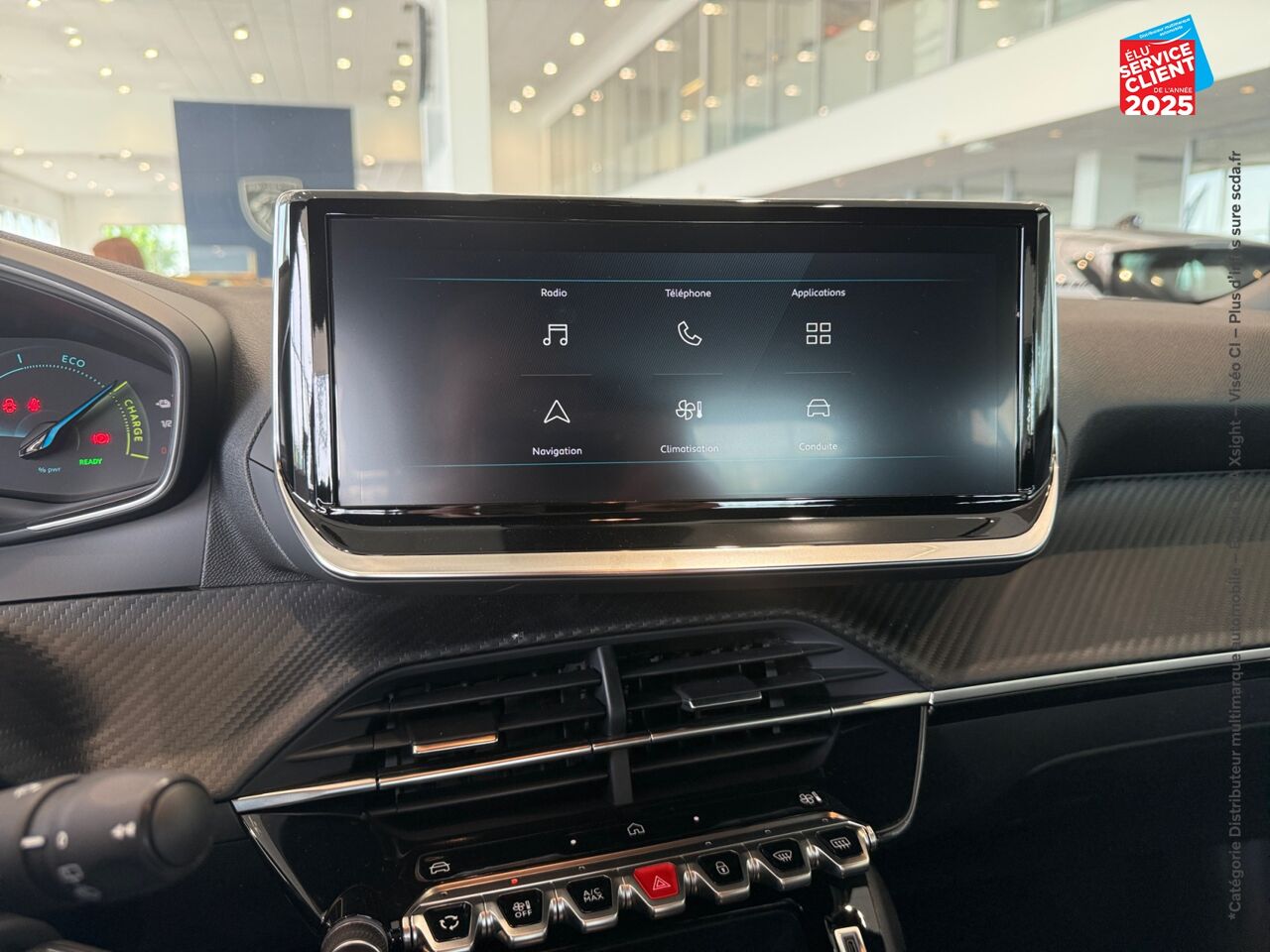 Véhicule neuf PEUGEOT 2008 1.2 HYBRID 136CH STYLE E-DCS6 chez Peugeot Reims