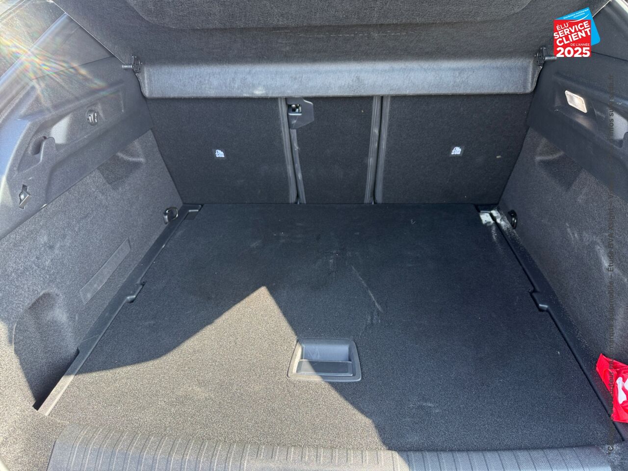 Véhicule d'occasion PEUGEOT 3008 ELECTRIQUE 210CH BATTERIE 73 KWH GT chez Toyota Bar le Duc