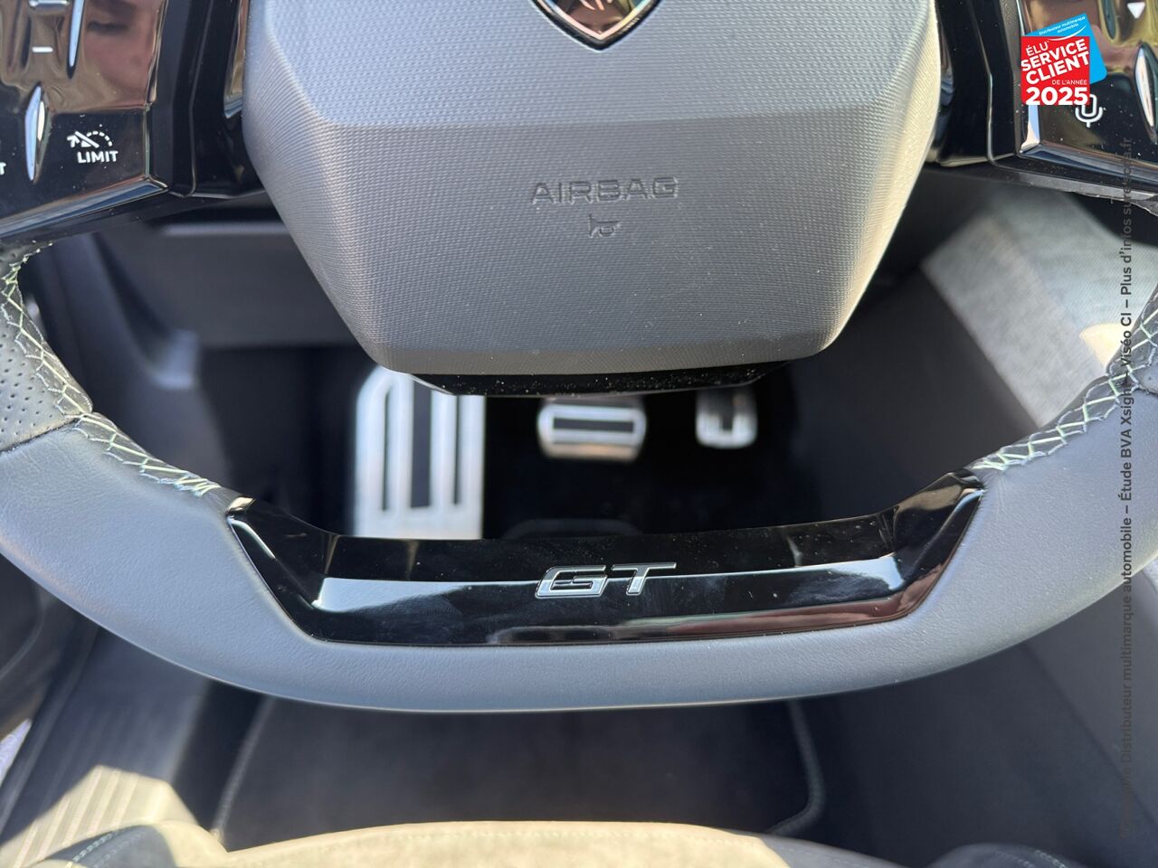 Véhicule d'occasion PEUGEOT 3008 ELECTRIQUE 210CH BATTERIE 73 KWH GT chez Toyota Bar le Duc