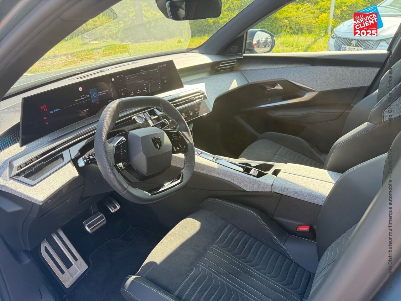Véhicule d'occasion PEUGEOT 3008 ELECTRIQUE 210CH BATTERIE 73 KWH GT chez Toyota Bar le Duc