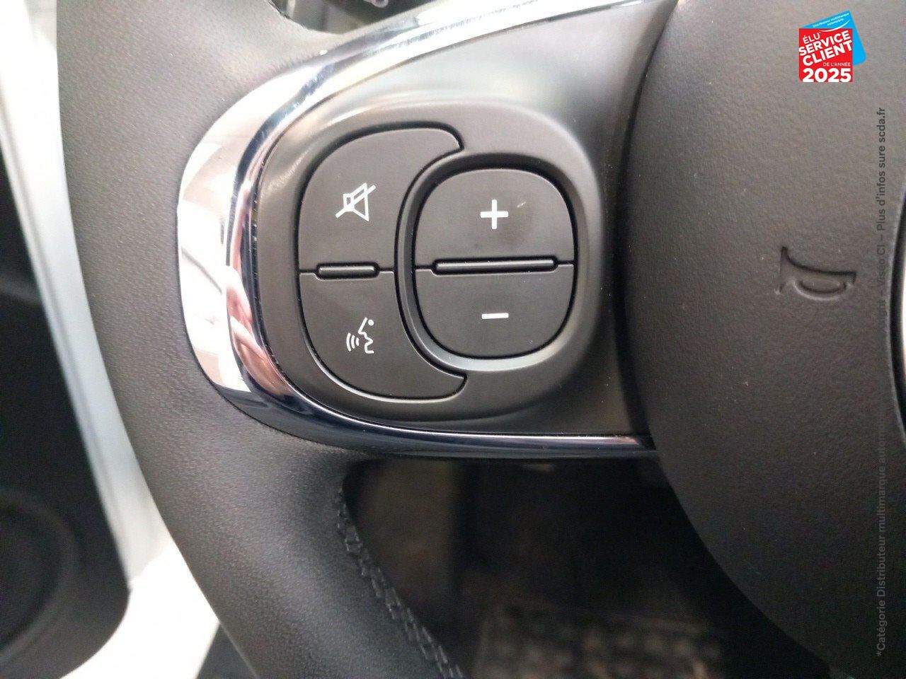 Véhicule d'occasion FIAT 500C 1.0 70CH BSG S/S chez Toyota Saint Dizier