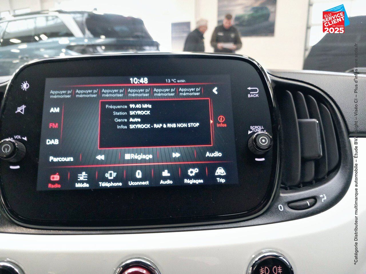 Véhicule d'occasion FIAT 500C 1.0 70CH BSG S/S chez Toyota Saint Dizier