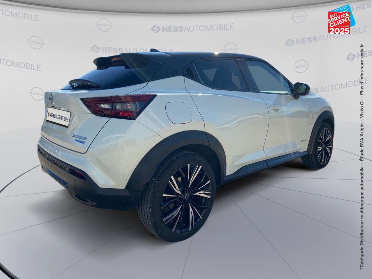 Véhicule d'occasion NISSAN JUKE 1.6 HYBRID 143CH N-DESIGN 2022.5 SIEGES CHAUF GPS CAMERA CARPLAY chez Renault Belfort