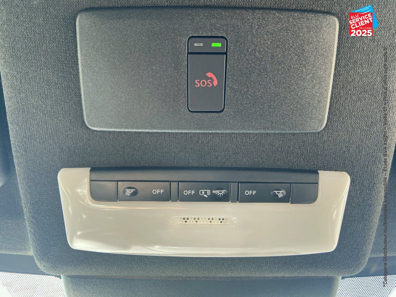 Véhicule d'occasion NISSAN JUKE 1.6 HYBRID 143CH N-DESIGN 2022.5 SIEGES CHAUF GPS CAMERA CARPLAY chez Renault Belfort