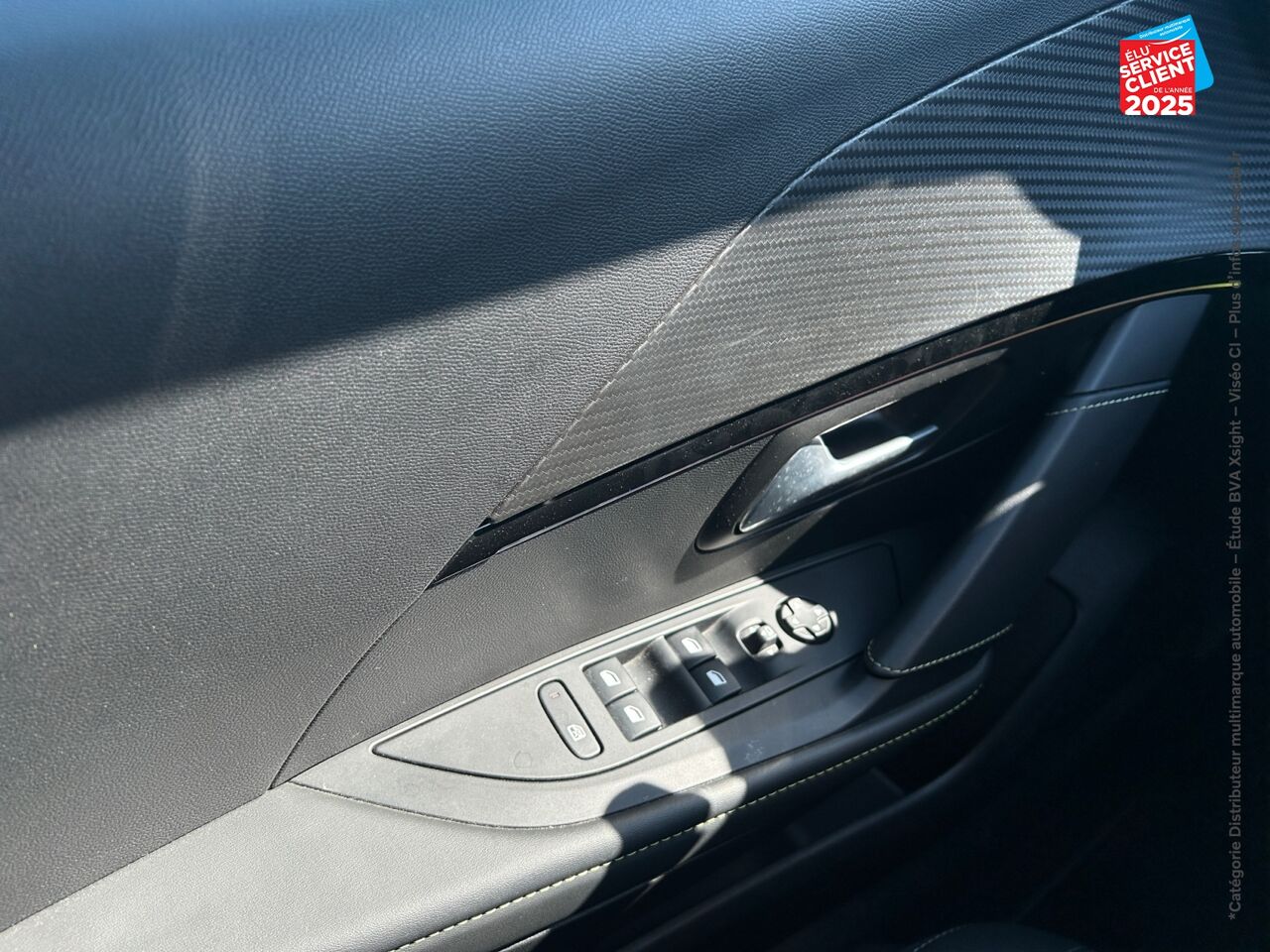 Véhicule d'occasion PEUGEOT 208 1.2 PURETECH 100CH S/S GT LINE 118G CAMERA chez Opel Saint-Dizier