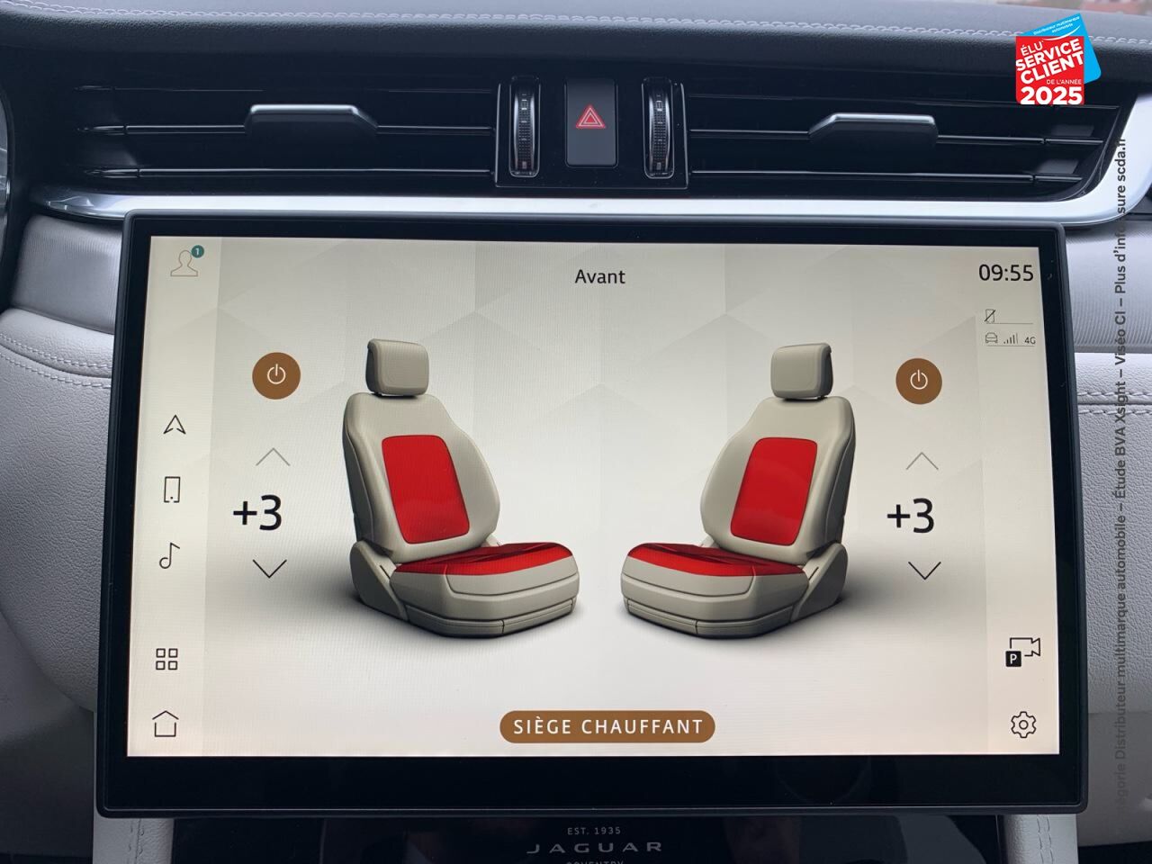 Véhicule d'occasion JAGUAR F-PACE P400E PLUG-IN-HYBRID R-DYNAMIC SE BVA8 AWD chez Toyota Thionville