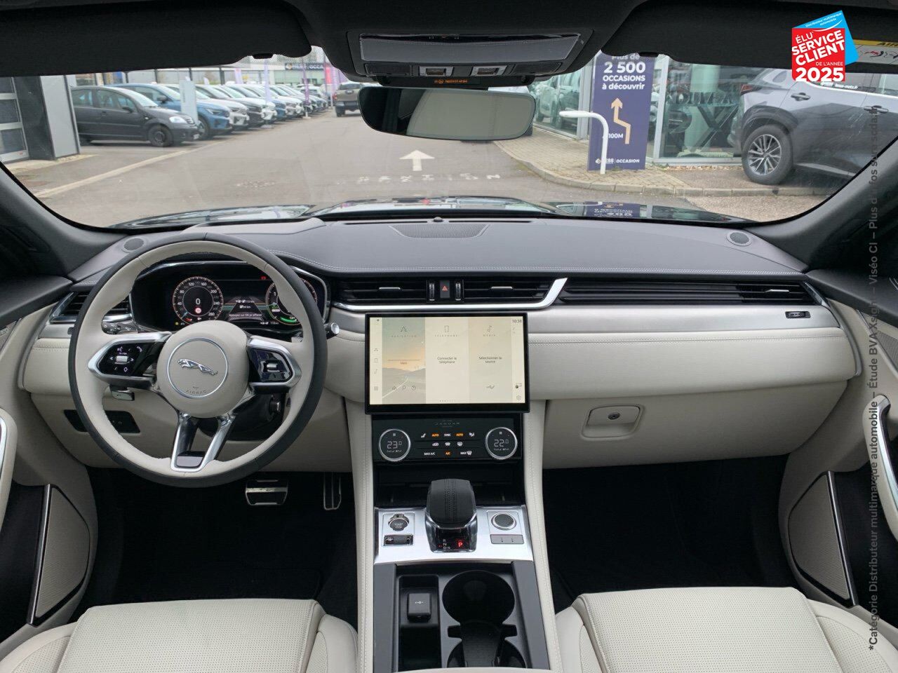 Véhicule d'occasion JAGUAR F-PACE P400E PLUG-IN-HYBRID R-DYNAMIC SE BVA8 AWD chez Toyota Thionville