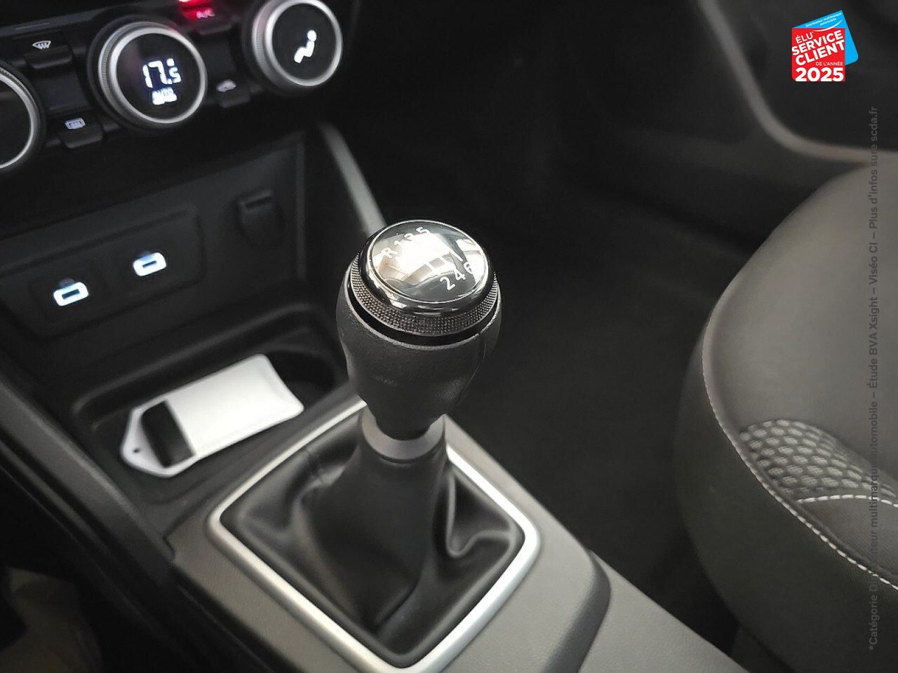 Véhicule d'occasion DACIA DUSTER 1.0 ECO-G 100CH JOURNEY 4X2 GPS CAMERA chez Renault Colmar