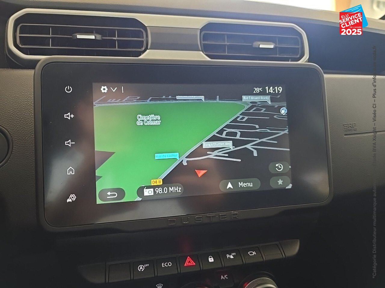 Véhicule d'occasion DACIA DUSTER 1.0 ECO-G 100CH JOURNEY 4X2 GPS CAMERA chez Renault Colmar