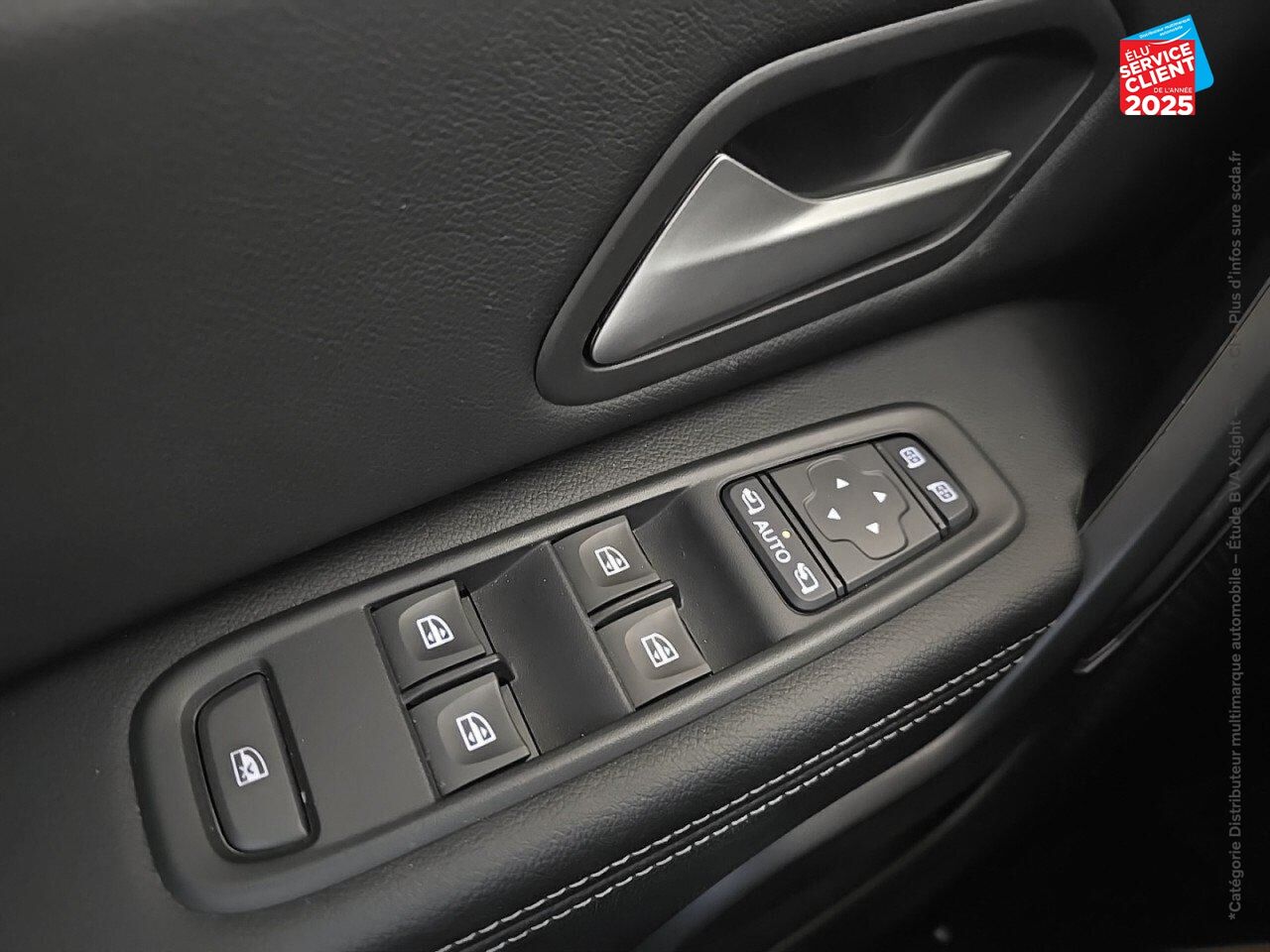 Véhicule d'occasion DACIA DUSTER 1.0 ECO-G 100CH JOURNEY 4X2 GPS CAMERA chez Renault Colmar