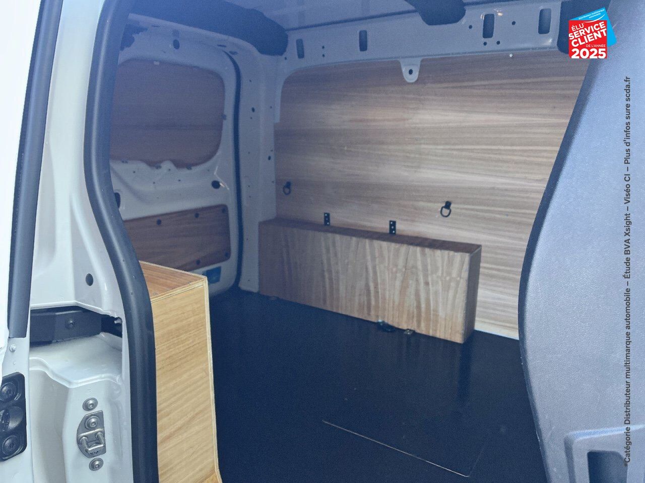 Véhicule d'occasion RENAULT KANGOO VAN L1 E-TECH EV45 DC 80KW GRAND CONFORT PLANCHER CABINE chez Hyundai Epernay