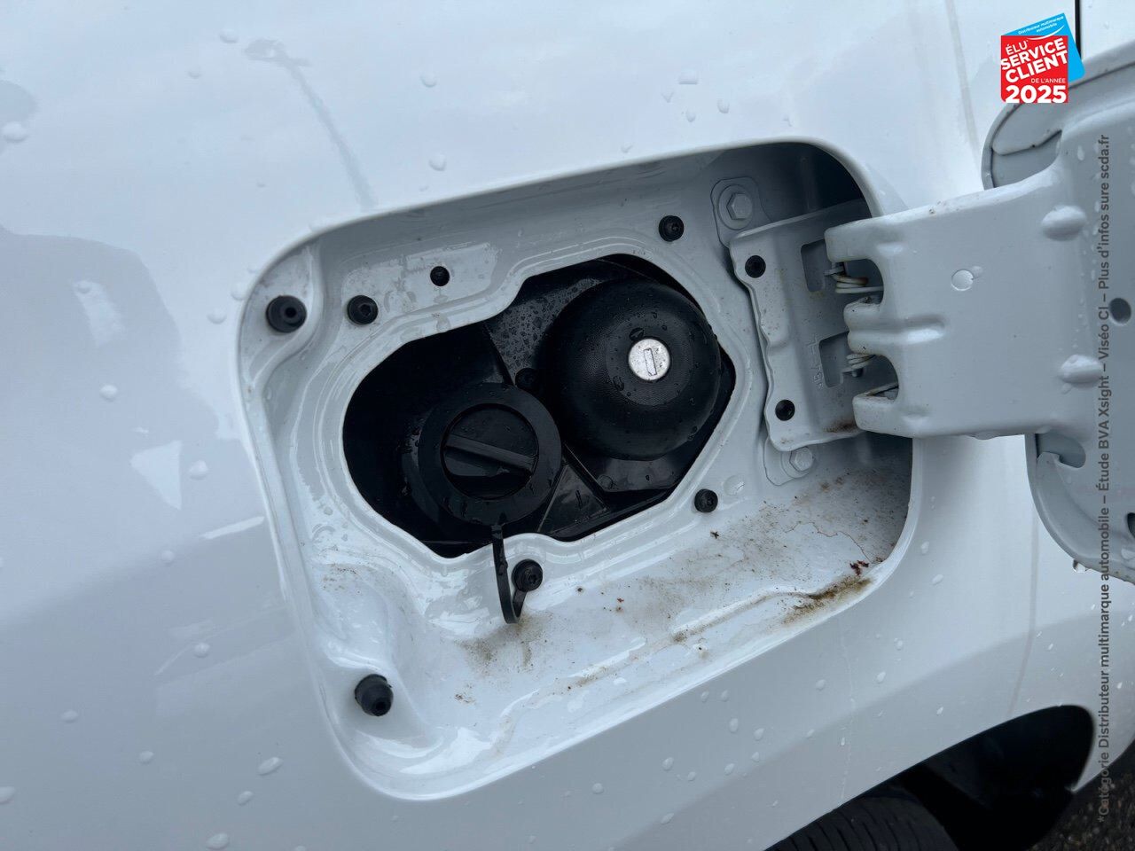 Véhicule d'occasion DACIA DUSTER 1.0 ECO-G 100CH ESSENTIAL 4X2 chez Nissan Strasbourg