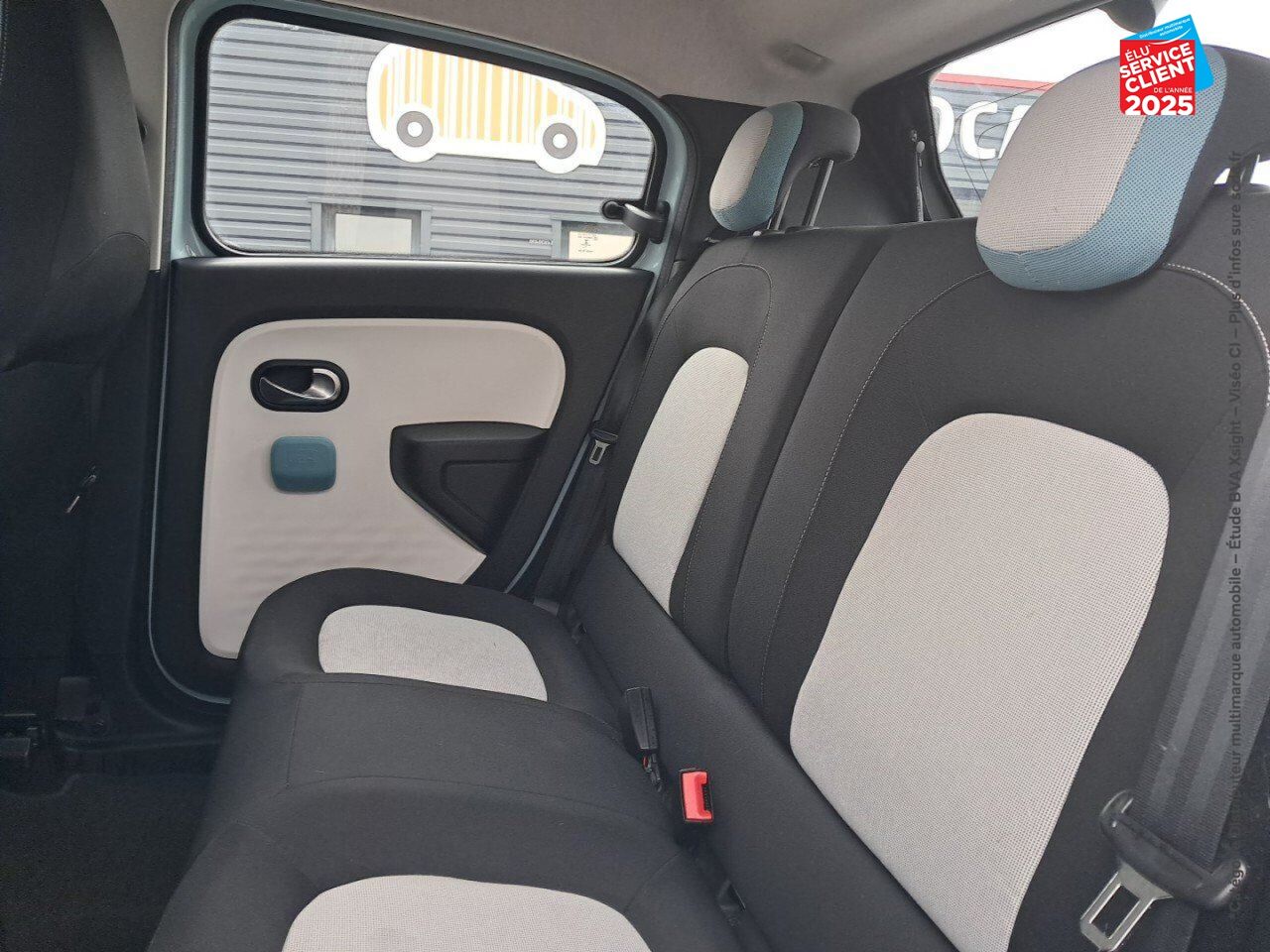 Véhicule d'occasion RENAULT TWINGO 1.0 SCE 70CH STOP/START ZEN ECO chez Primocar