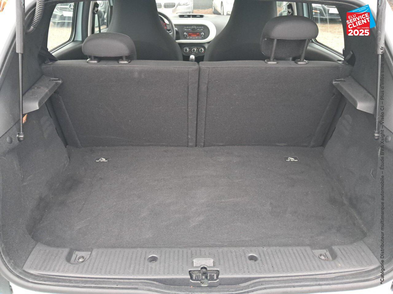 Véhicule d'occasion RENAULT TWINGO 1.0 SCE 70CH STOP/START ZEN ECO chez Primocar
