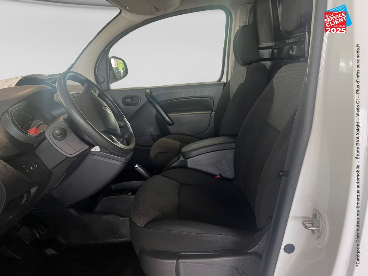 Véhicule d'occasion RENAULT KANGOO EXPRESS 1.5 BLUE DCI 80CH GRAND CONFORT chez Opel Verdun
