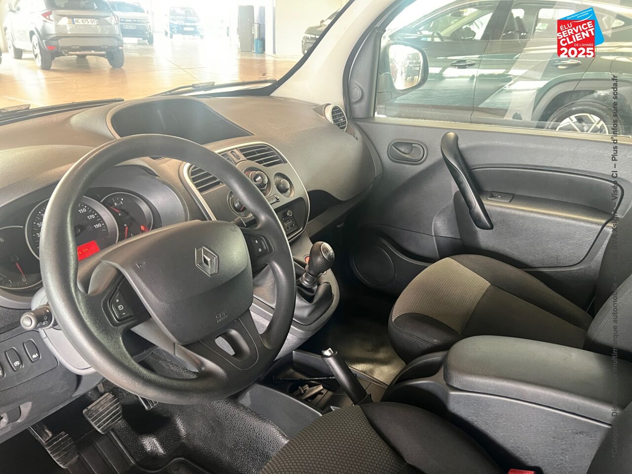 Véhicule d'occasion RENAULT KANGOO EXPRESS 1.5 BLUE DCI 80CH GRAND CONFORT chez Opel Verdun