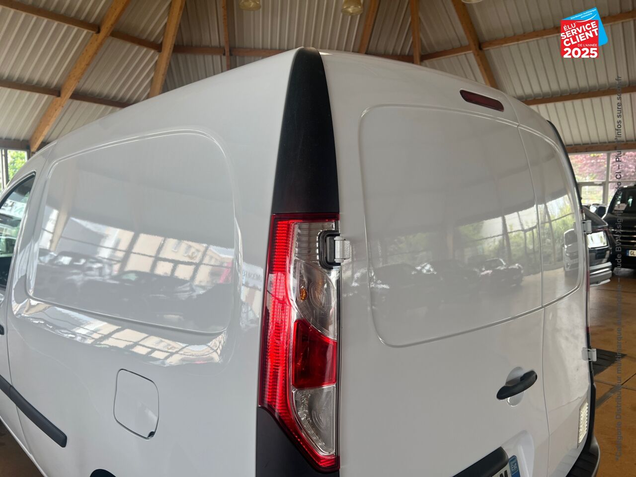 Véhicule d'occasion RENAULT KANGOO EXPRESS 1.5 BLUE DCI 80CH GRAND CONFORT chez Opel Verdun