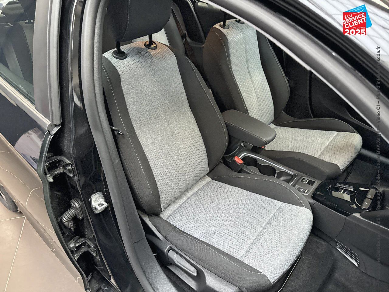 Véhicule d'occasion OPEL CORSA ELECTRIC 136CH chez Renault Colmar