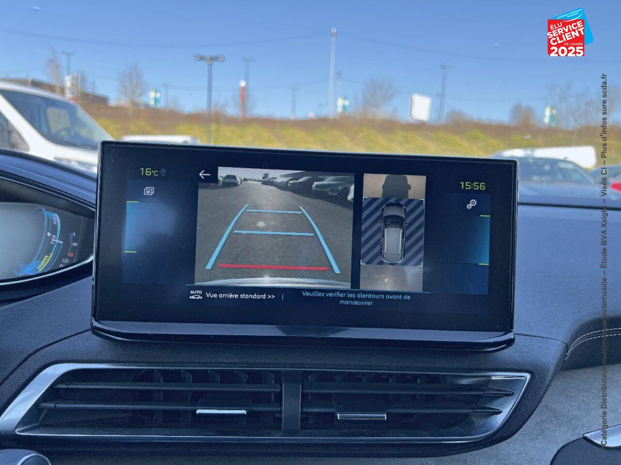 Véhicule d'occasion PEUGEOT 3008 HYBRID 225CH GT PACK E-EAT8 SIEGES CHAUF CAMERA CARPLAY chez Dacia Strasbourg