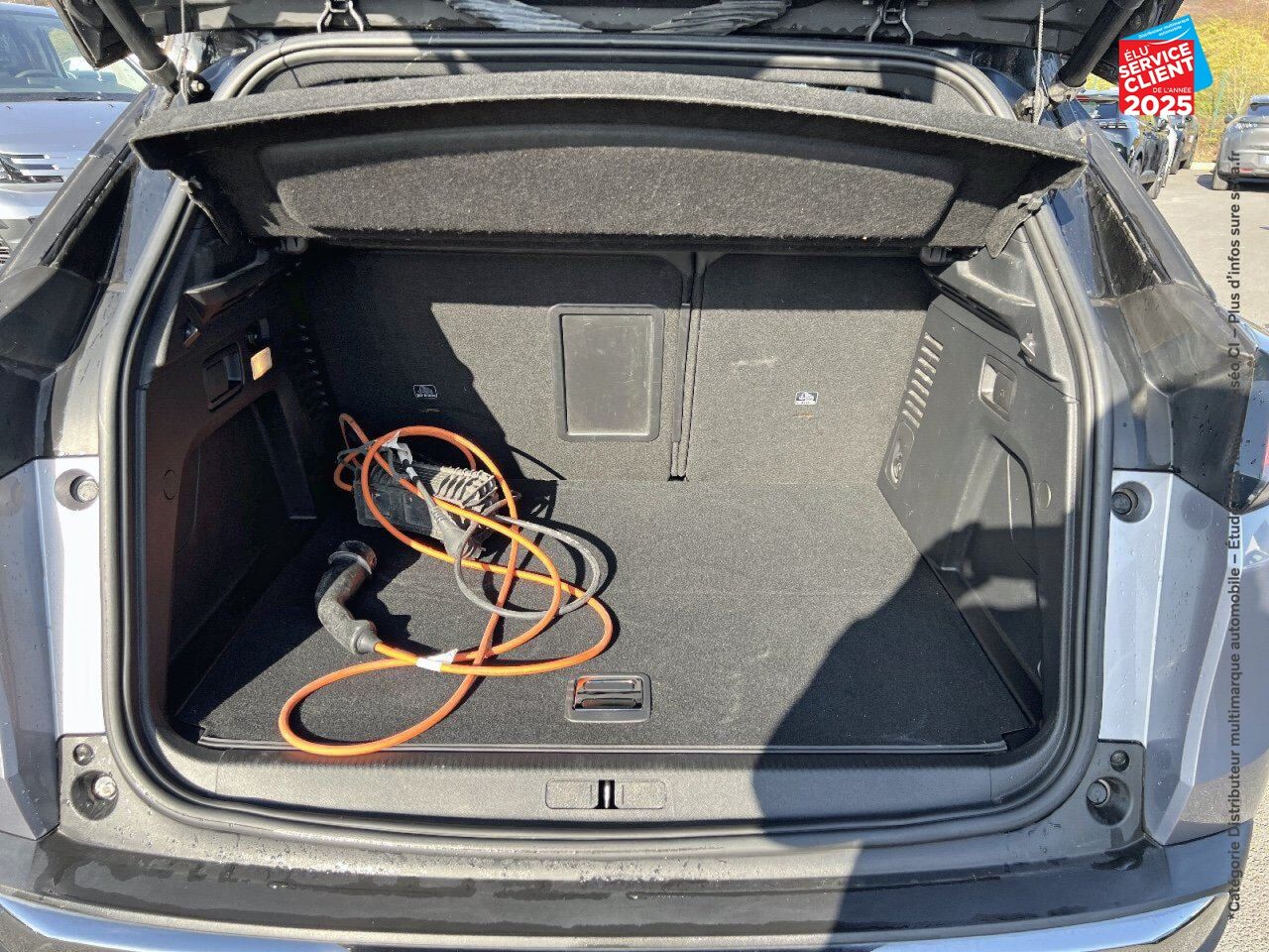 Véhicule d'occasion PEUGEOT 3008 HYBRID 225CH GT PACK E-EAT8 SIEGES CHAUF CAMERA CARPLAY chez Dacia Strasbourg