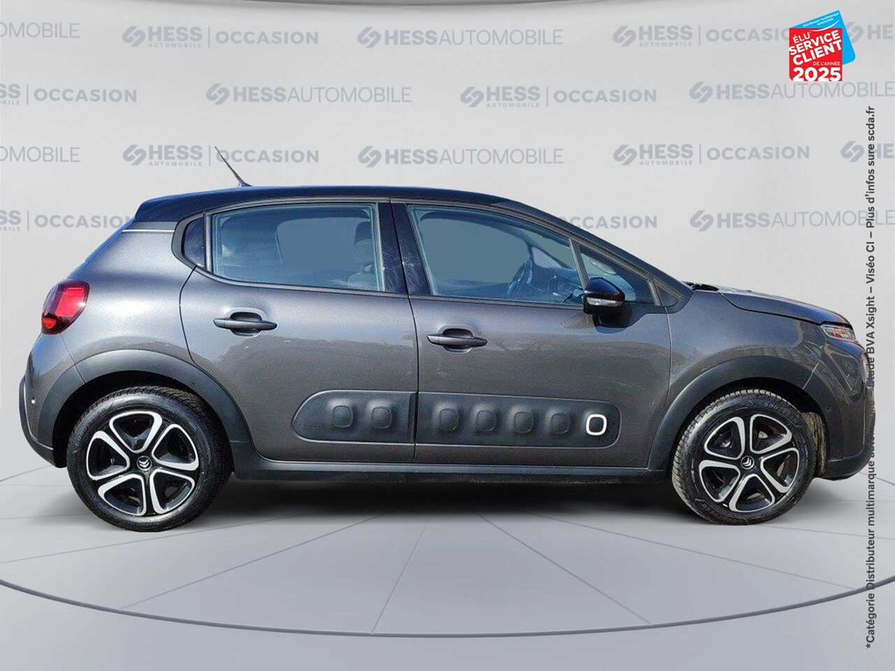 Véhicule d'occasion CITROEN C3 PURETECH 110CH SHINE S/S CAMERA chez BMW Lons le Saunier