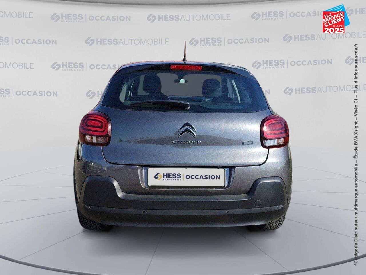 Véhicule d'occasion CITROEN C3 PURETECH 110CH SHINE S/S CAMERA chez BMW Lons le Saunier