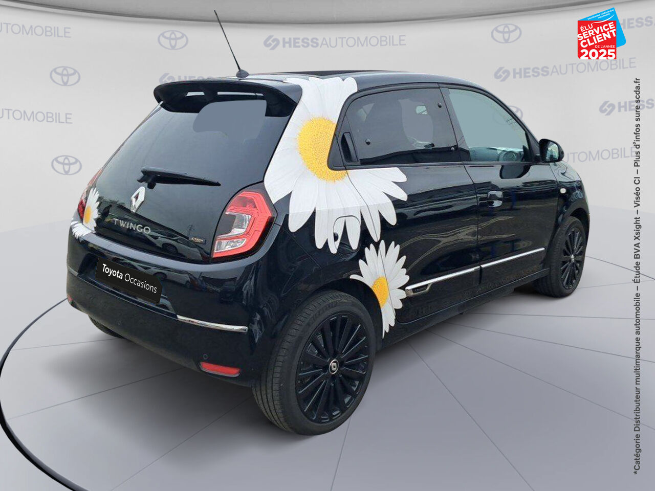 Véhicule d'occasion RENAULT TWINGO E-TECH ELECTRIC URBAN NIGHT R80 ACHAT INTEGRAL TOUVRANT GPS chez Hyundai Reims