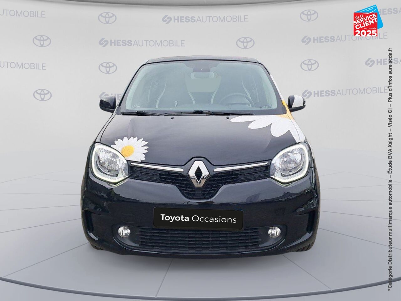 Véhicule d'occasion RENAULT TWINGO E-TECH ELECTRIC URBAN NIGHT R80 ACHAT INTEGRAL TOUVRANT GPS chez Hyundai Reims