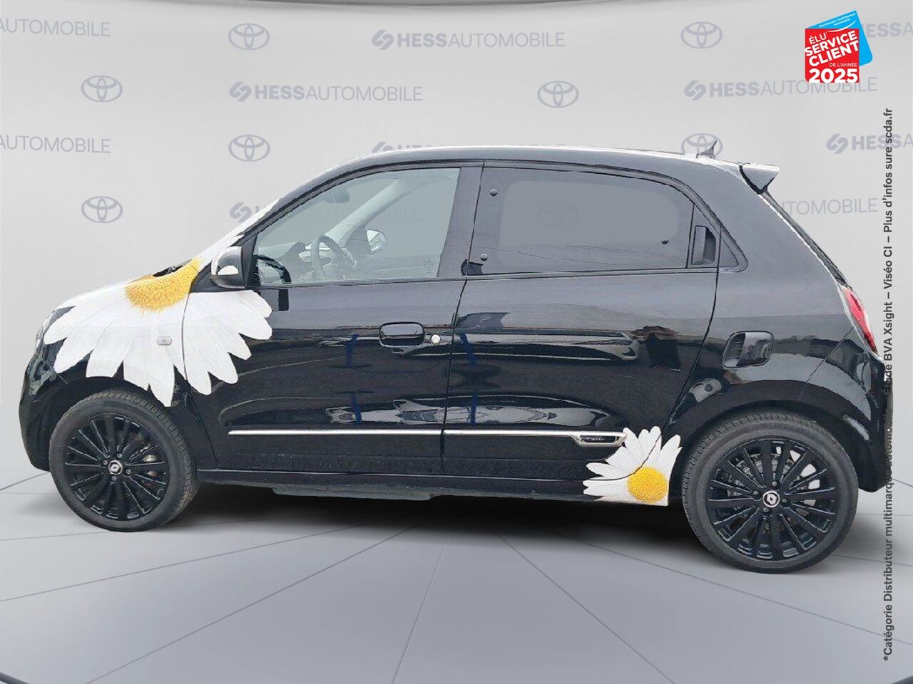 Véhicule d'occasion RENAULT TWINGO E-TECH ELECTRIC URBAN NIGHT R80 ACHAT INTEGRAL TOUVRANT GPS chez Hyundai Reims