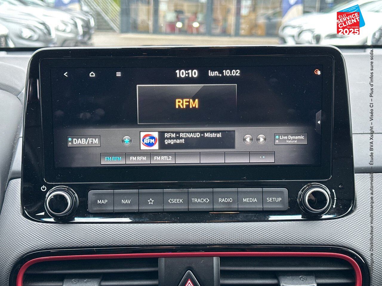 Véhicule d'occasion HYUNDAI KONA 1.6 GDI 141CH HYBRID CREATIVE DCT-6 CAMERA CARPLAY HUD chez Hyundai Reims