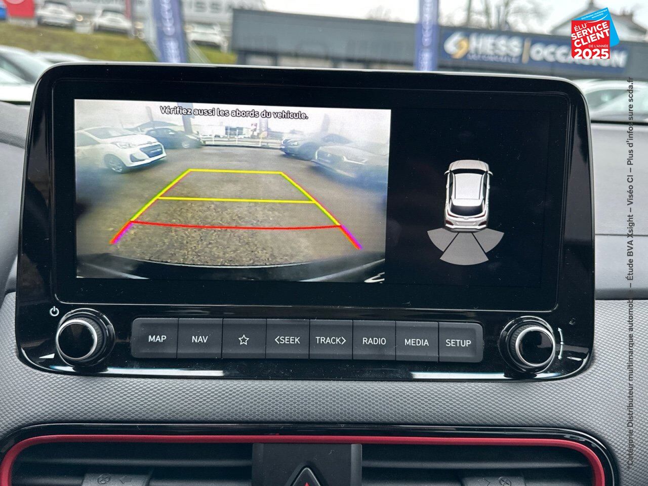 Véhicule d'occasion HYUNDAI KONA 1.6 GDI 141CH HYBRID CREATIVE DCT-6 CAMERA CARPLAY HUD chez Hyundai Reims