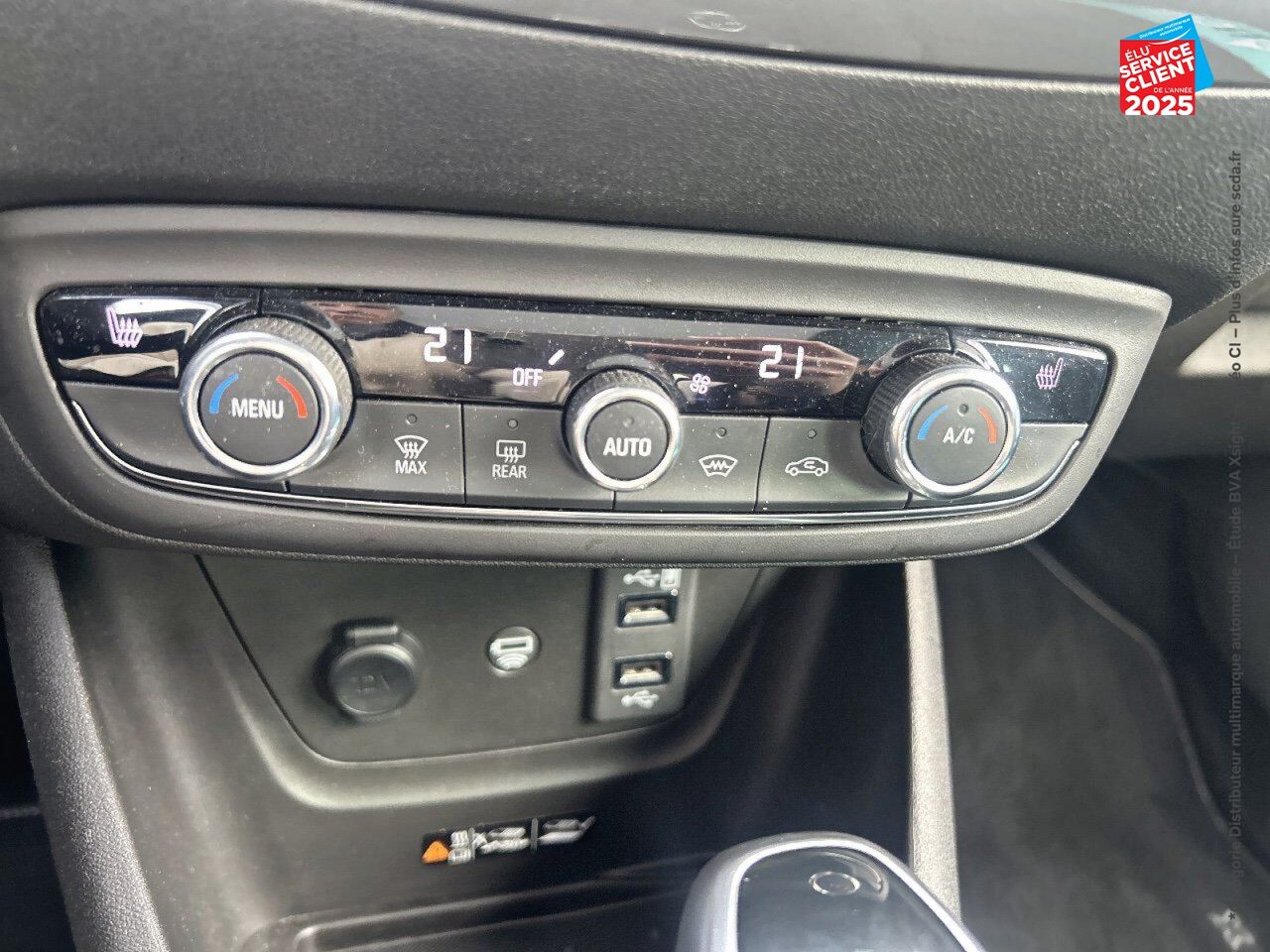 Véhicule d'occasion OPEL CROSSLAND 1.2 TURBO 130CH ULTIMATE BVA chez Toyota Sarreguemines