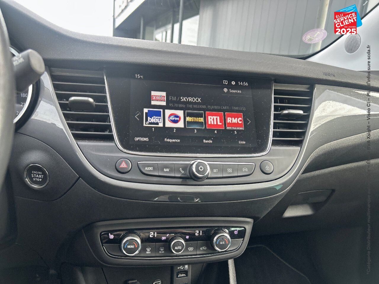 Véhicule d'occasion OPEL CROSSLAND 1.2 TURBO 130CH ULTIMATE BVA chez Toyota Sarreguemines