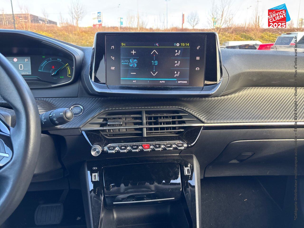 Véhicule d'occasion PEUGEOT 2008 E-136CH ALLURE CAMERA CARPLAY chez Opel Besançon