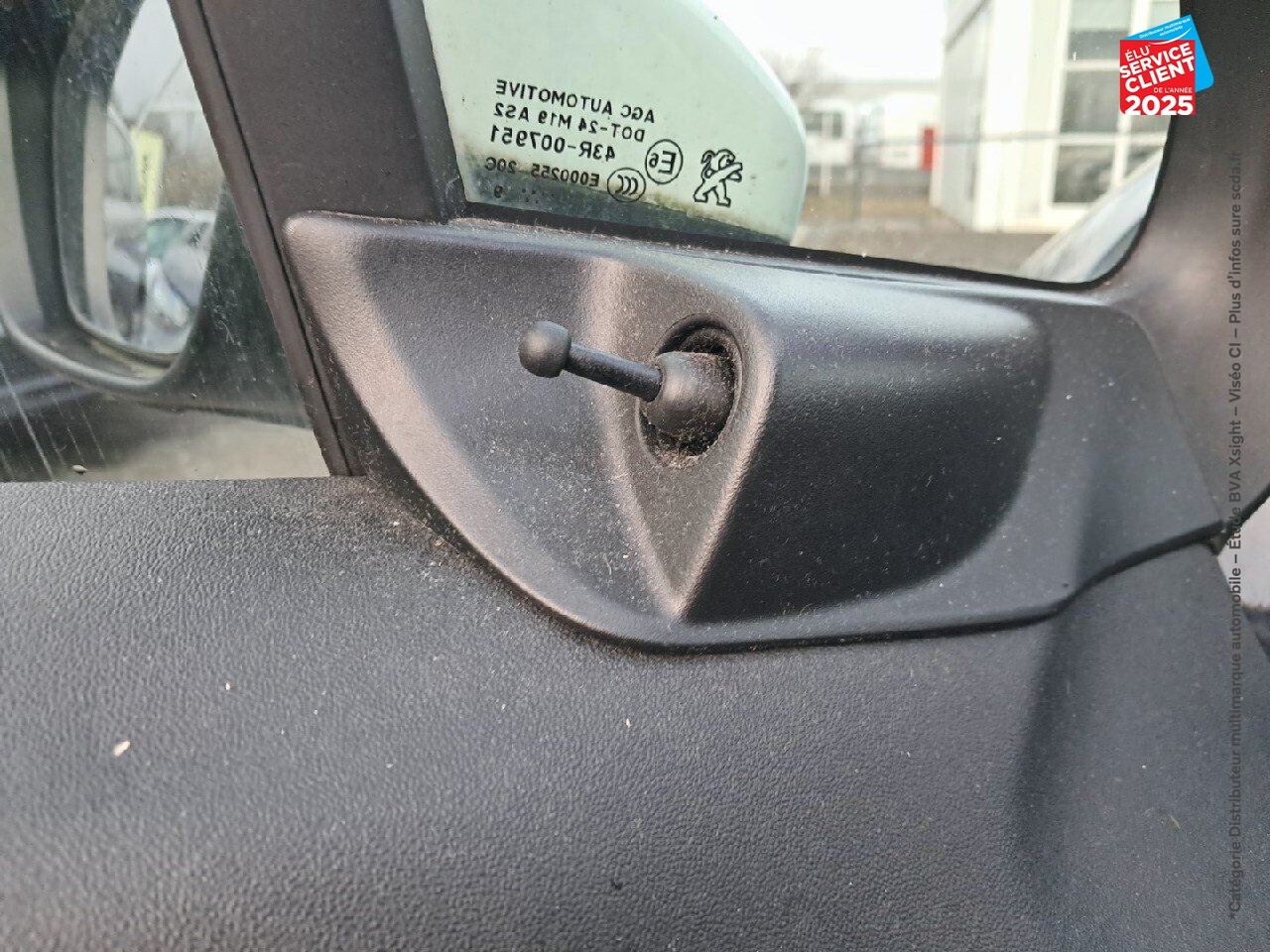Véhicule d'occasion PEUGEOT 208 1.2 PURETECH 68CH E6.C LIKE 5P chez Renault Sélestat