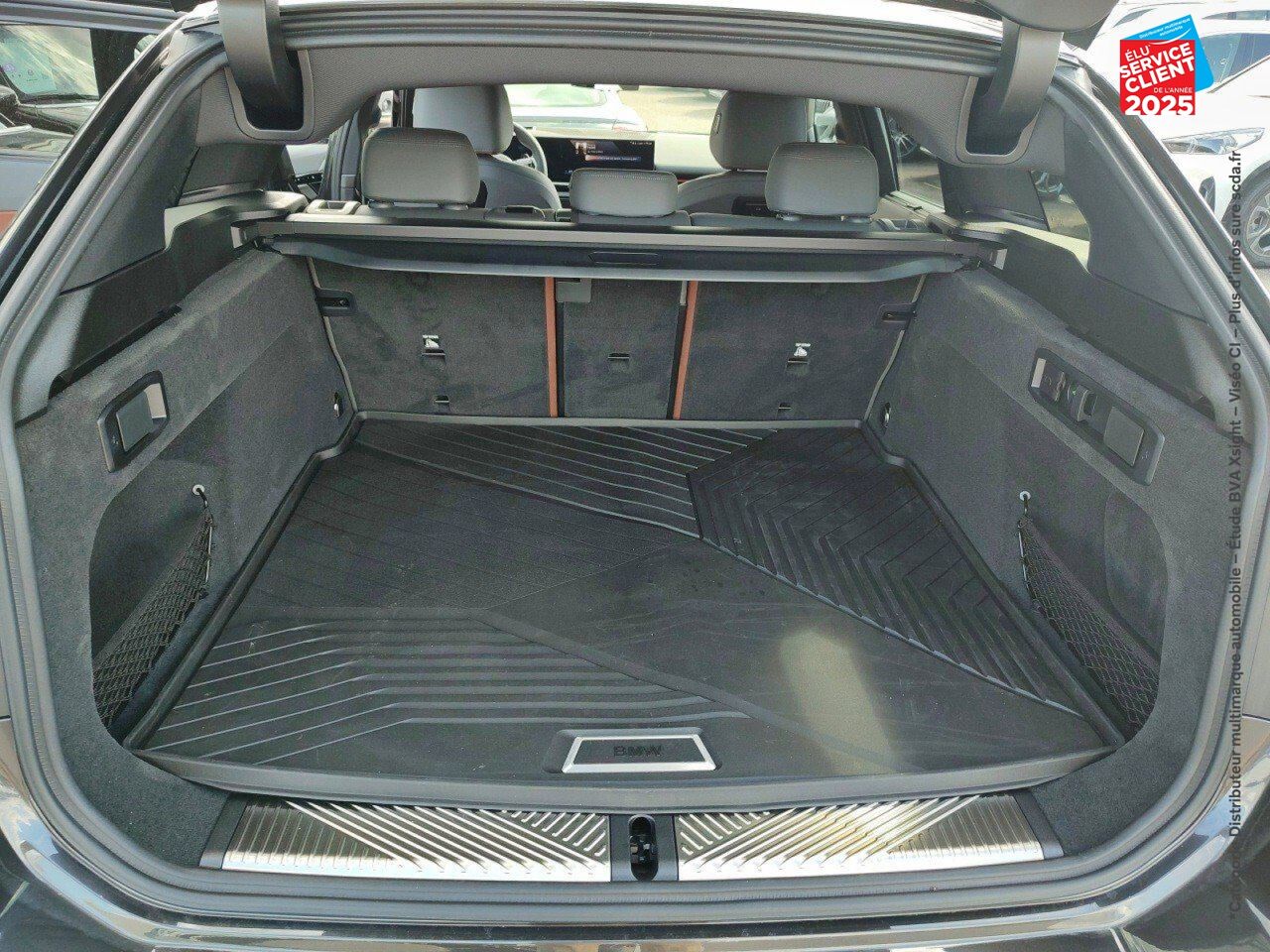 Véhicule d'occasion BMW SERIE 5 TOURING 520DA 197CH M SPORT XDRIVE chez Hyundai Chalons