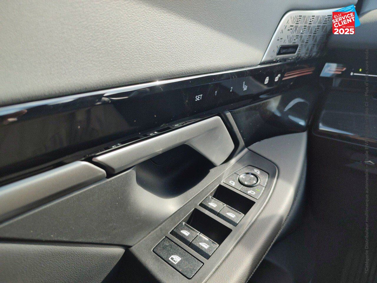 Véhicule d'occasion BMW SERIE 5 TOURING 520DA 197CH M SPORT XDRIVE chez Hyundai Chalons