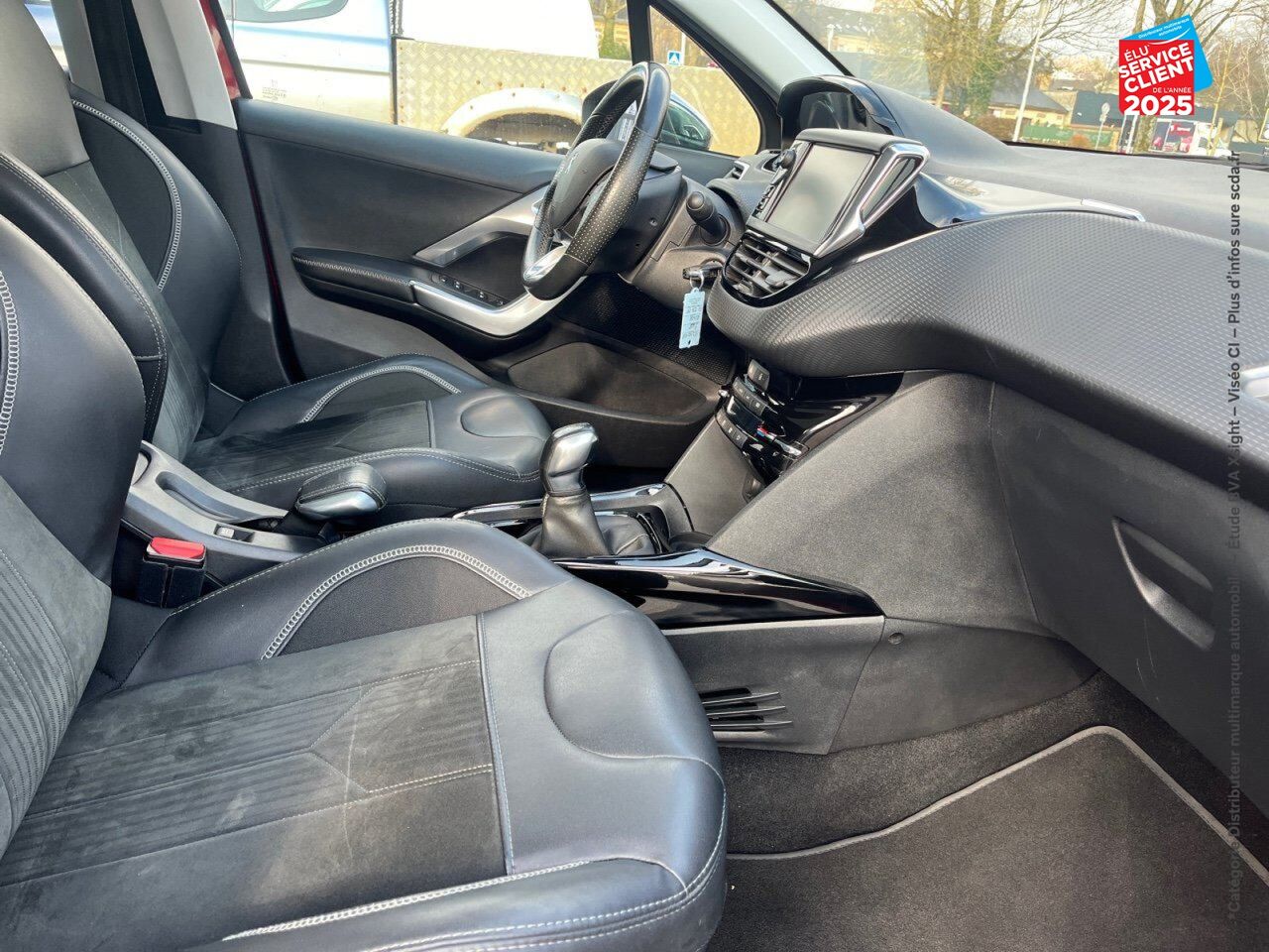 Véhicule d'occasion PEUGEOT 2008 1.2 PURETECH 110CH CROSSWAY SS chez Peugeot Sedan
