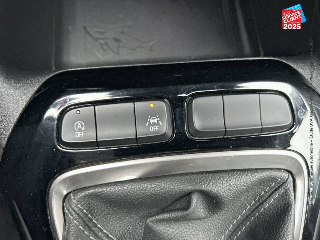 Véhicule d'occasion OPEL CORSA 1.2 TURBO 100CH EDITION chez Renault Colmar